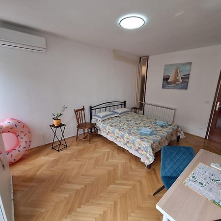 Apartment Mangus Spalato Esterno foto